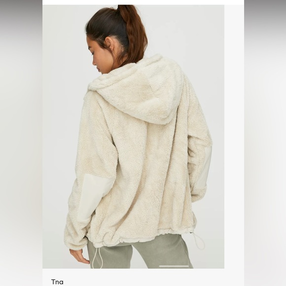 ARITZIA / TNA zip up fleece hoodie - Picture 4 of 6